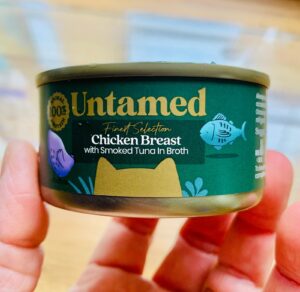 untamed-cat-food-review-senior-cat